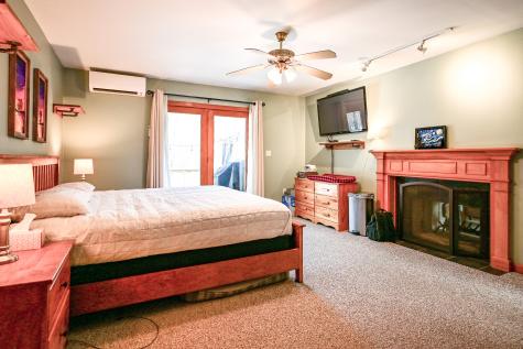 8 Acorn Lane Lewiston ME 04240