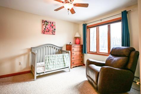 8 Acorn Lane Lewiston ME 04240