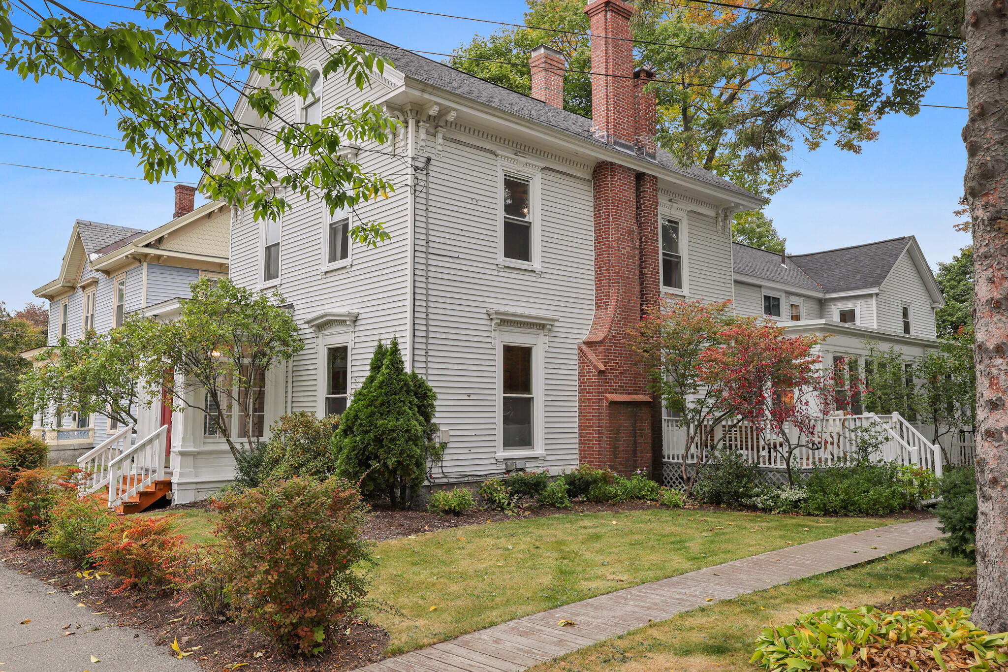 51 Grove Street Bangor ME 04401