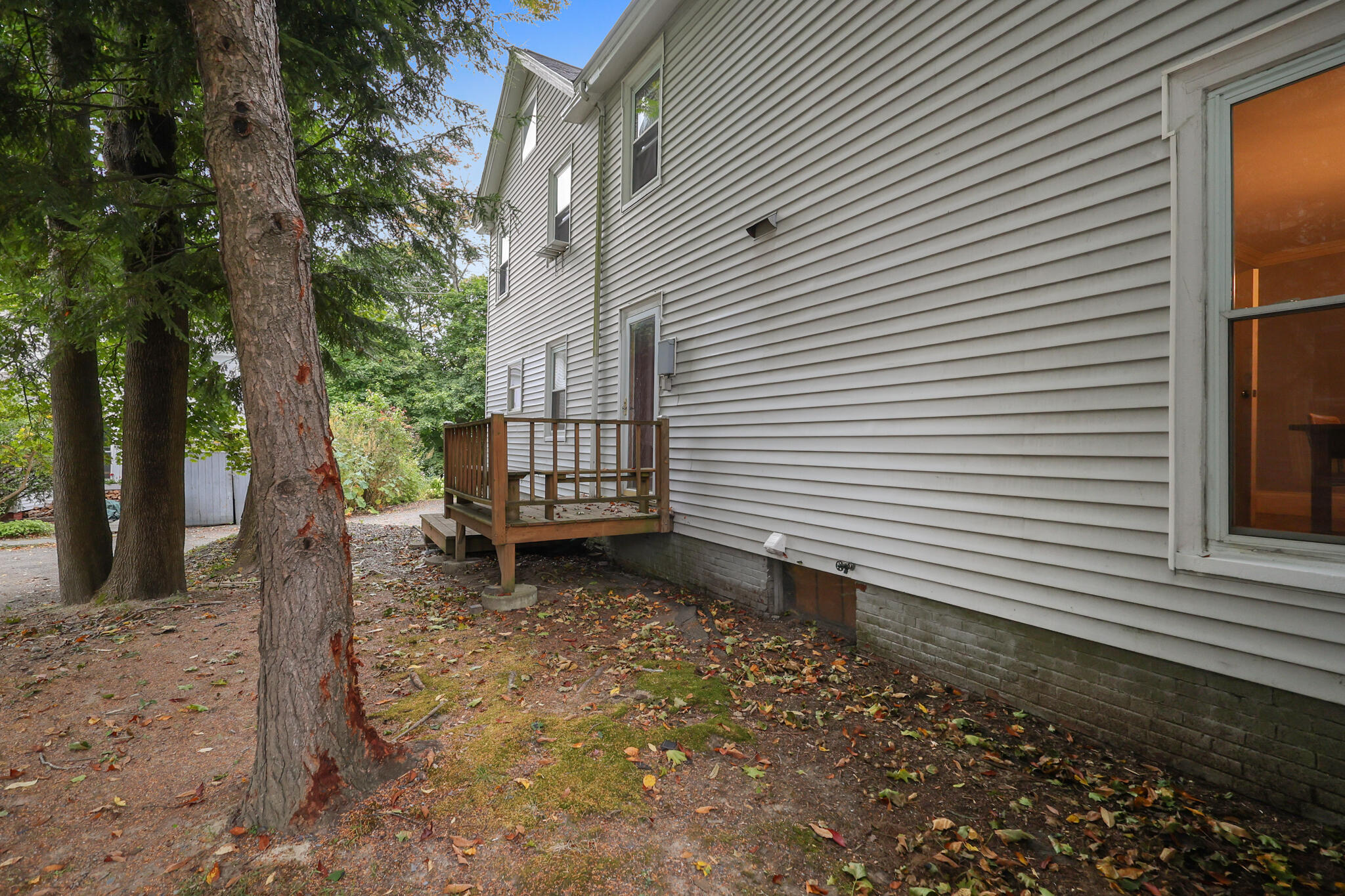 51 Grove Street Bangor ME 04401