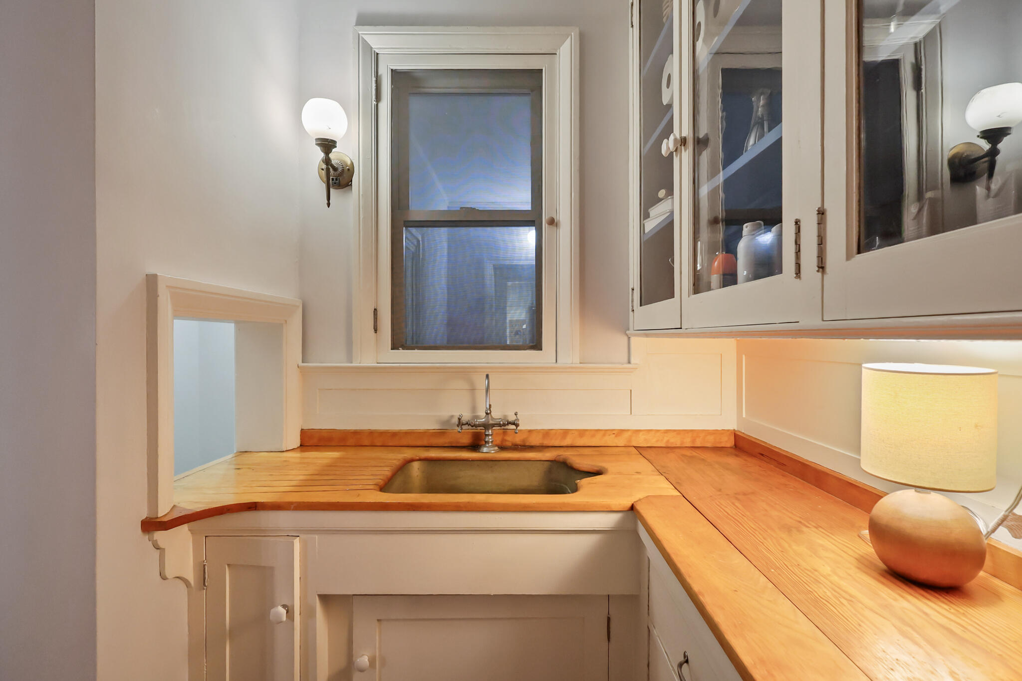 51 Grove Street Bangor ME 04401