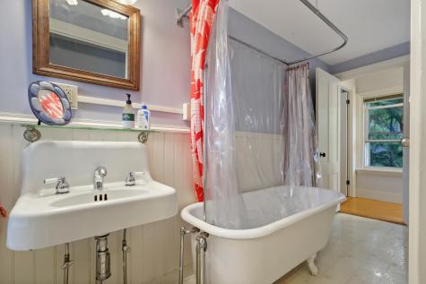 51 Grove Street Bangor ME 04401