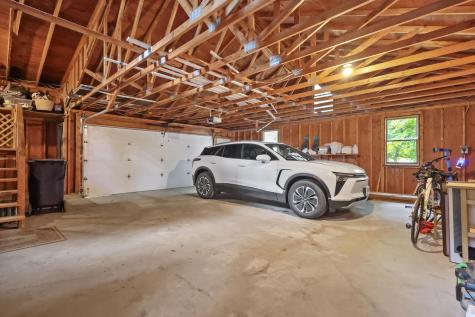 51 Grove Street Bangor ME 04401