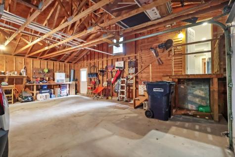 51 Grove Street Bangor ME 04401