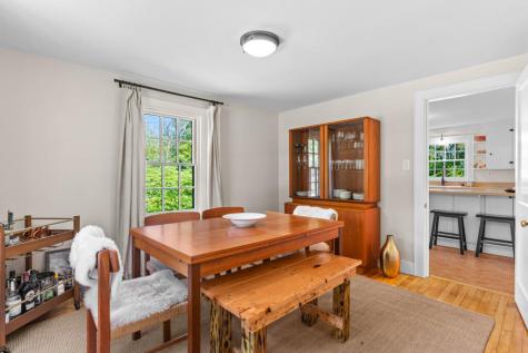 94 Leighton Road Falmouth ME 04105