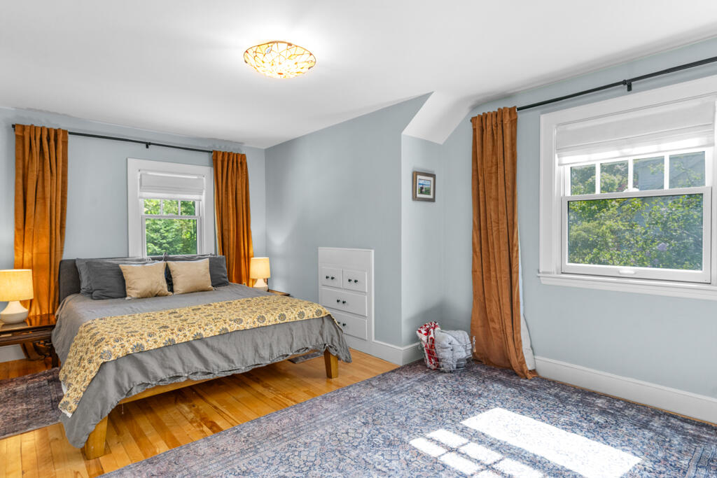 94 Leighton Road Falmouth ME 04105