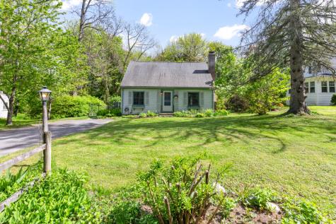 94 Leighton Road Falmouth ME 04105