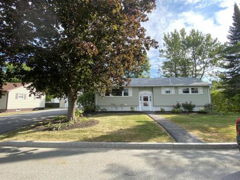 7 Groveside Road Portland ME 04102