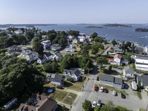 27 Pleasant Street Lubec ME 04652