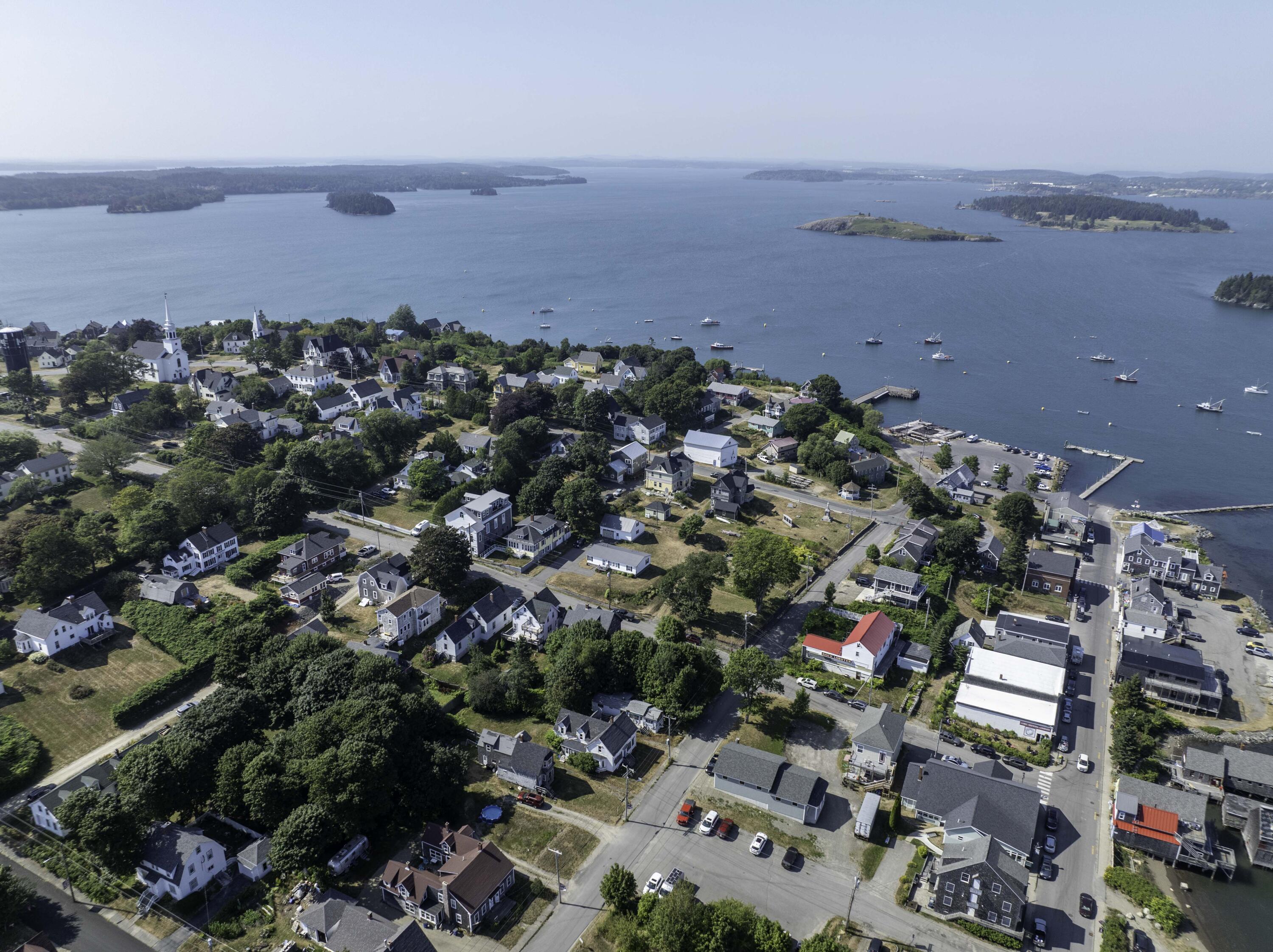 27 Pleasant Street Lubec ME 04652