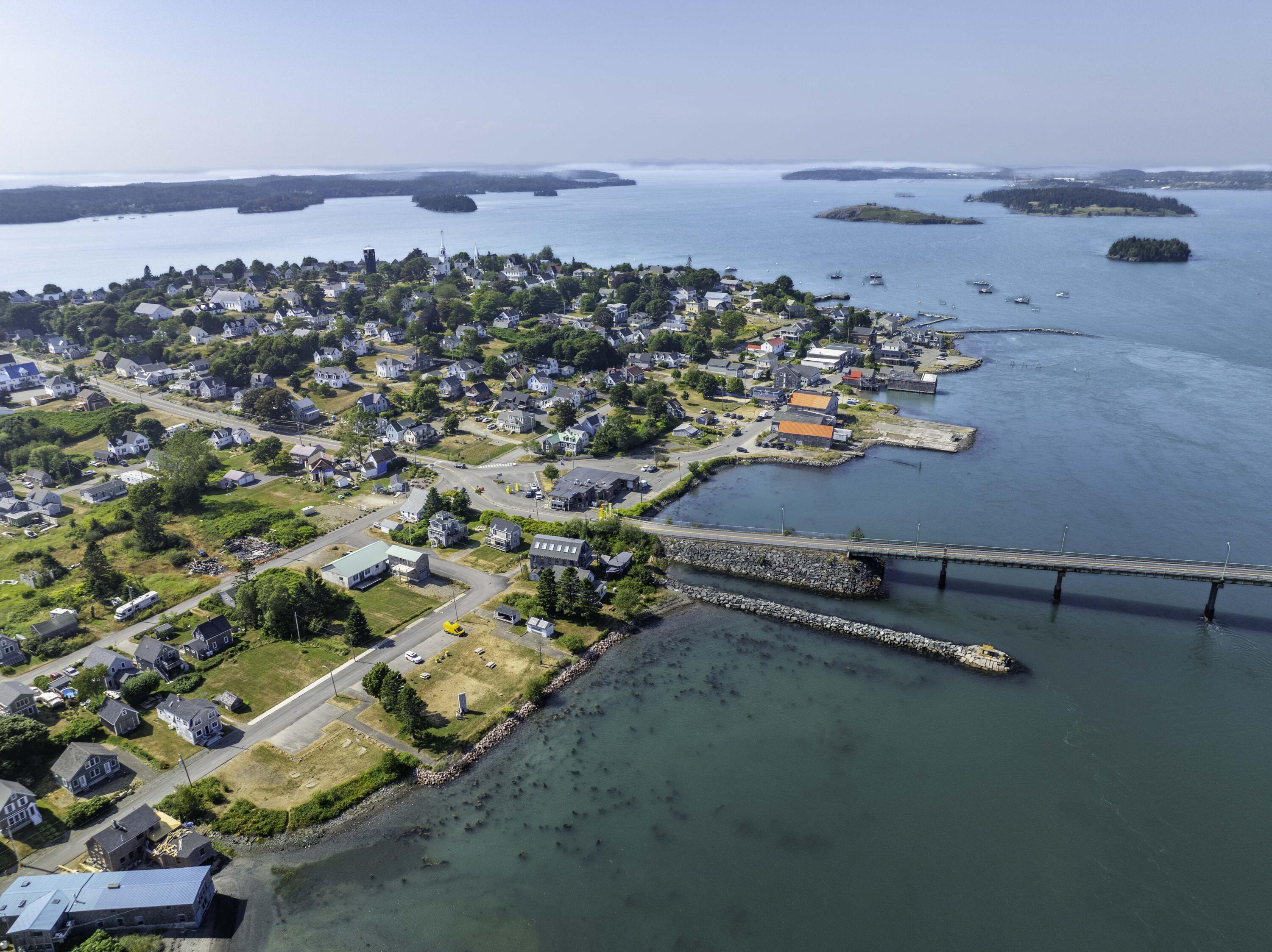 27 Pleasant Street Lubec ME 04652