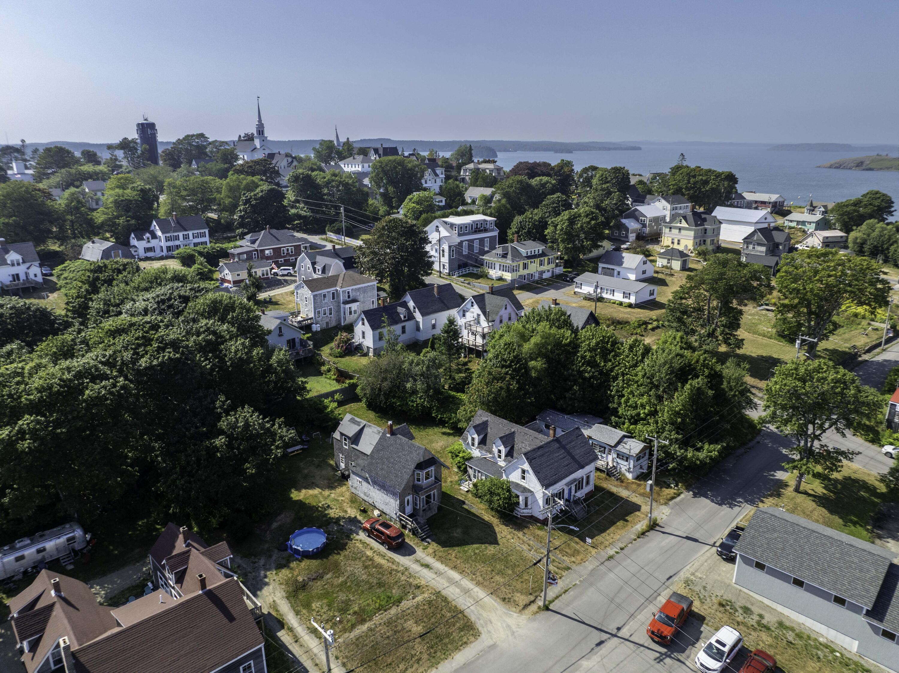 27 Pleasant Street Lubec ME 04652