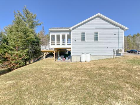 25 Meredith Drive Windham ME 04062