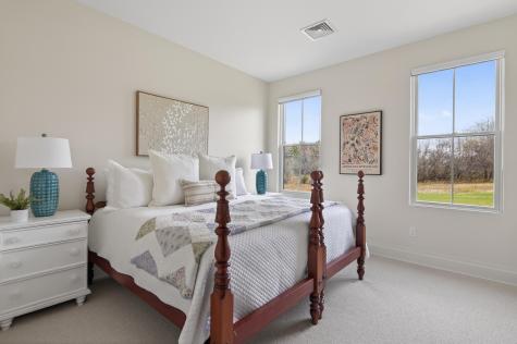 25 Daybreak Lane Cumberland ME 04021