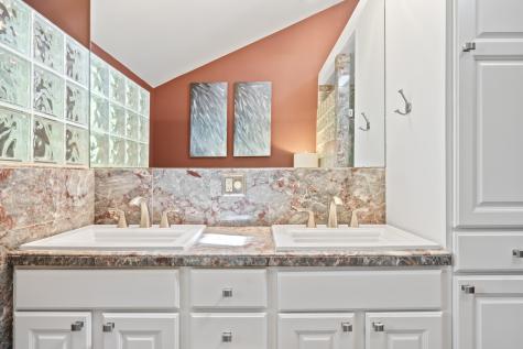 56 Old Kings Highway Ogunquit ME 03907