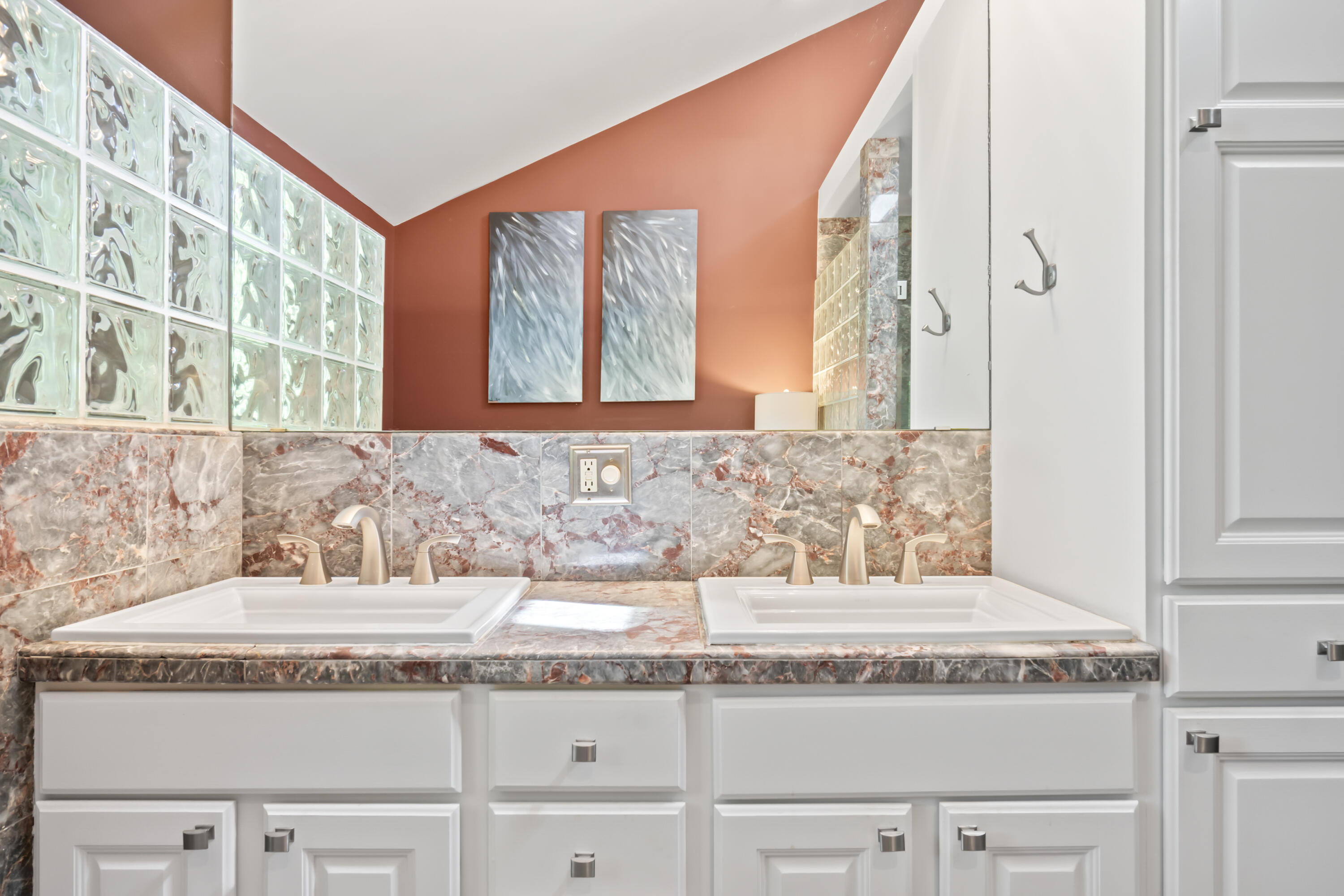 56 Old Kings Highway Ogunquit ME 03907