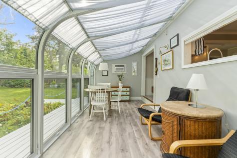 10 Cheverus Road Cape Elizabeth ME 04107