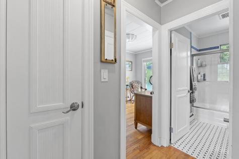 10 Cheverus Road Cape Elizabeth ME 04107