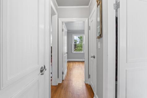 10 Cheverus Road Cape Elizabeth ME 04107