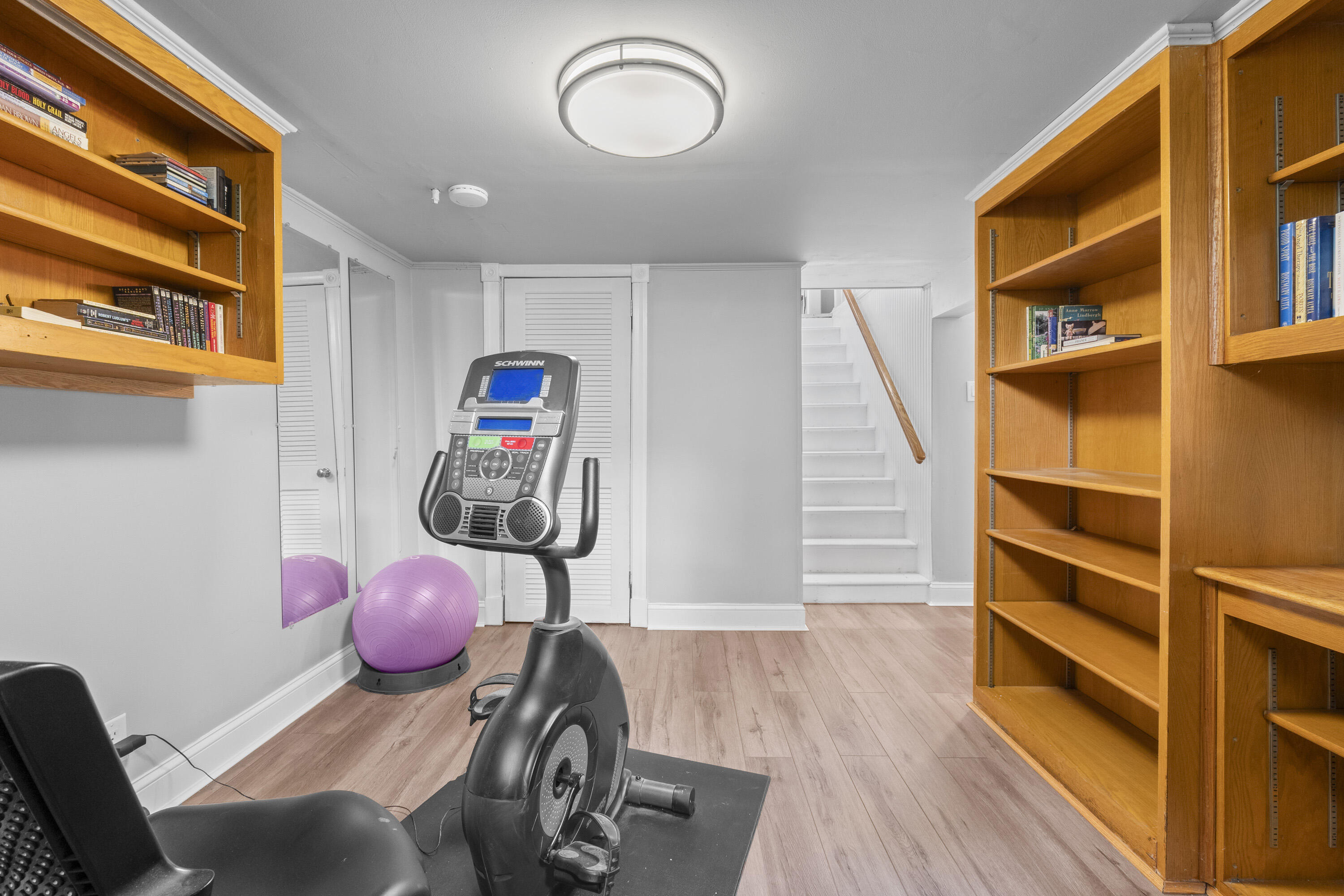 10 Cheverus Road Cape Elizabeth ME 04107