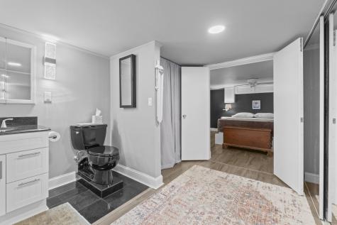 10 Cheverus Road Cape Elizabeth ME 04107