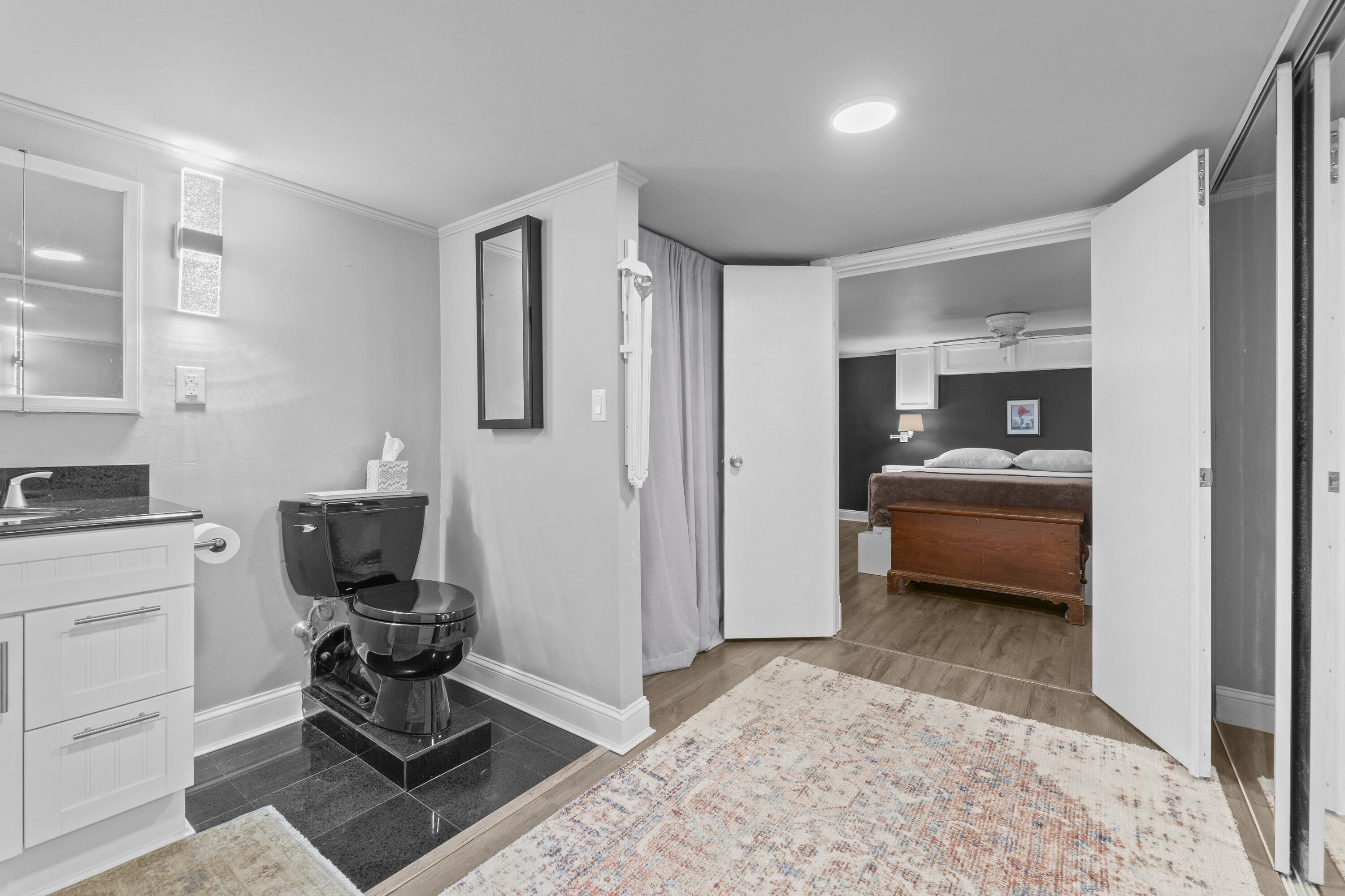 10 Cheverus Road Cape Elizabeth ME 04107