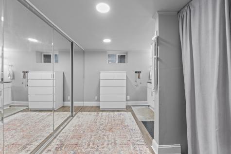 10 Cheverus Road Cape Elizabeth ME 04107