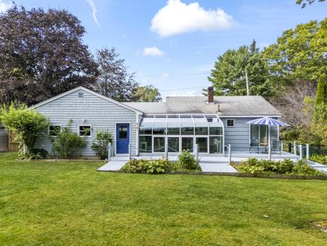 10 Cheverus Road Cape Elizabeth ME 04107