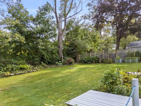 10 Cheverus Road Cape Elizabeth ME 04107