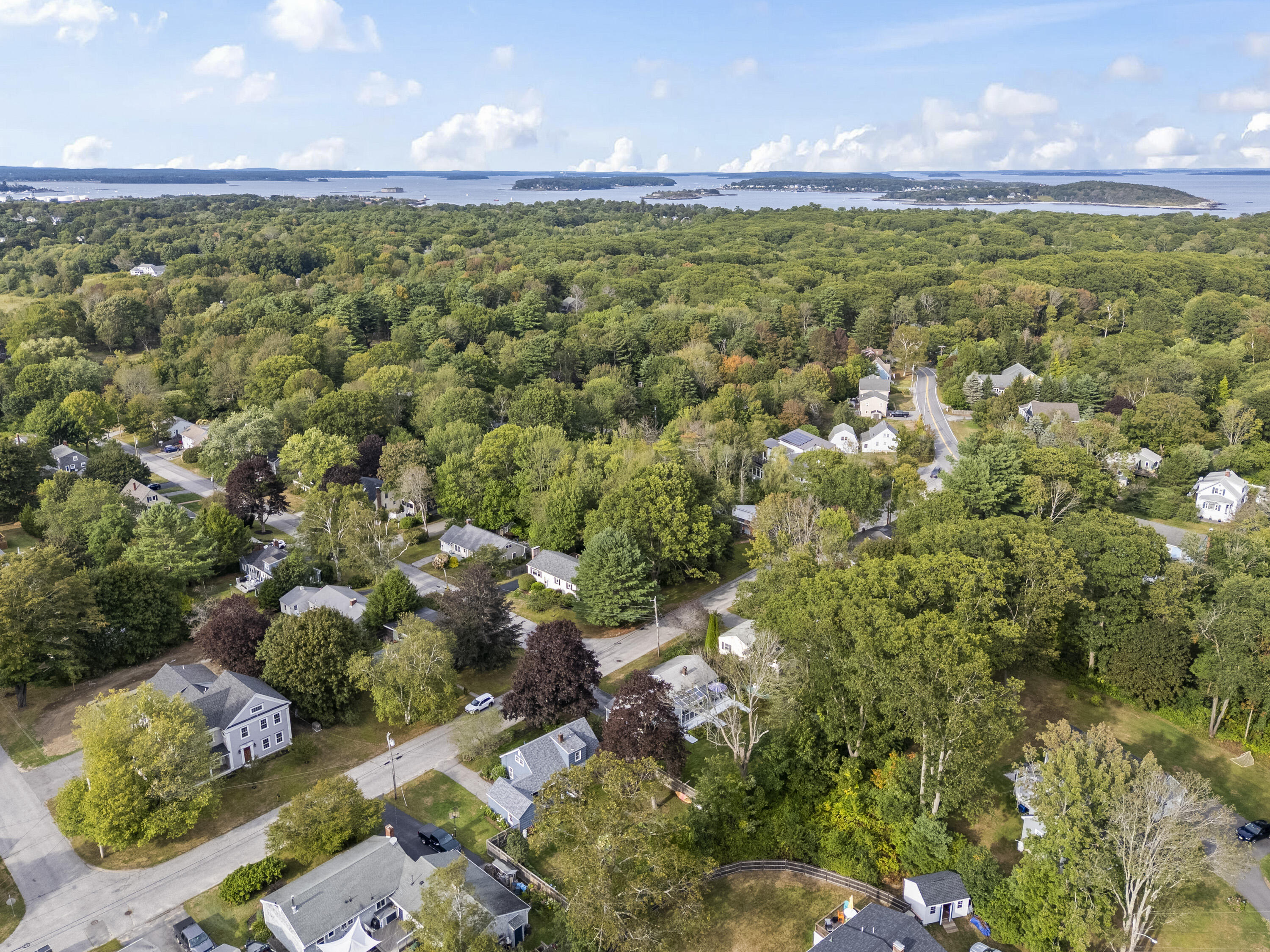 10 Cheverus Road Cape Elizabeth ME 04107