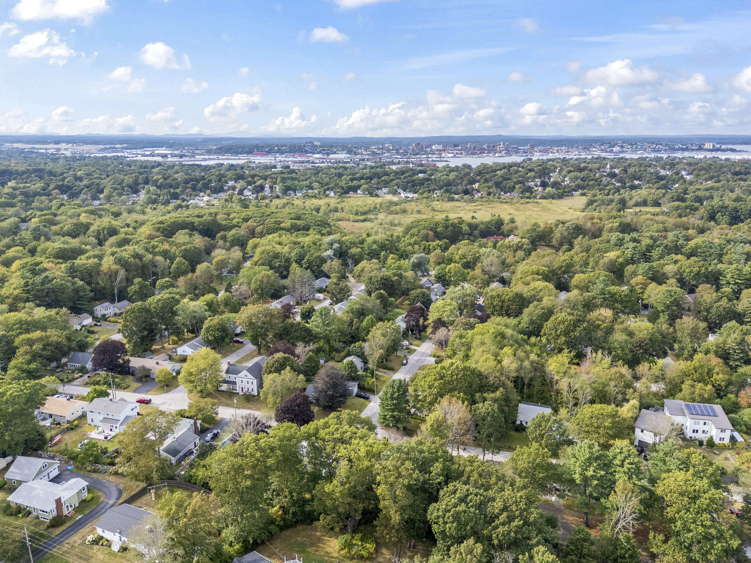 10 Cheverus Road Cape Elizabeth ME 04107