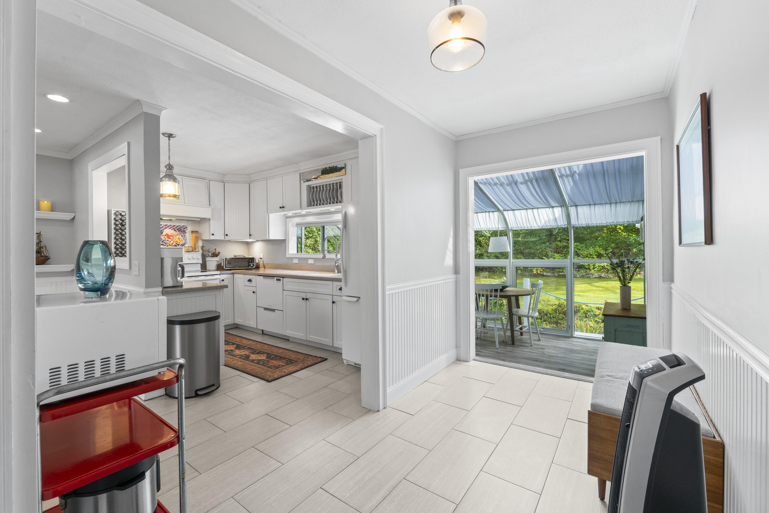 10 Cheverus Road Cape Elizabeth ME 04107