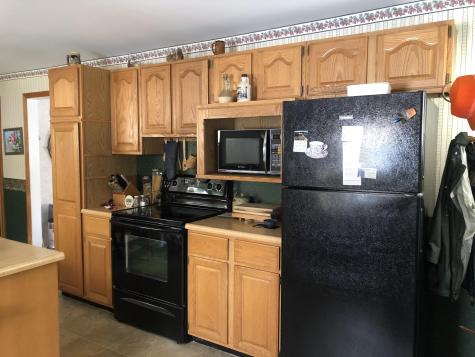 11 Park Avenue Dixfield ME 04224