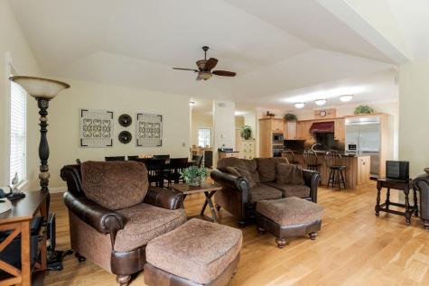 22 Field Avenue York ME 03909