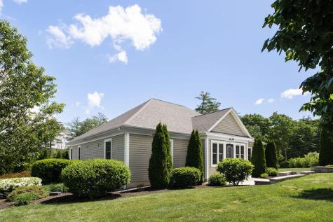 22 Field Avenue York ME 03909