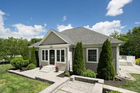 22 Field Avenue York ME 03909