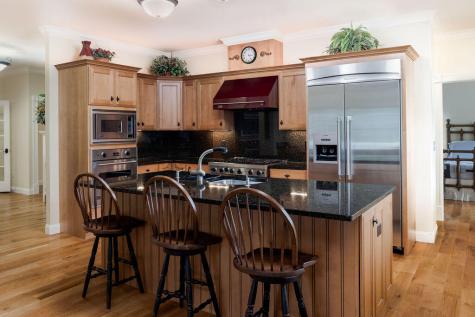 22 Field Avenue York ME 03909