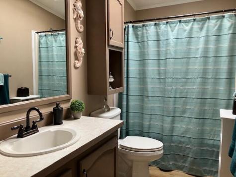 8 Pinecone Drive Alfred ME 04002