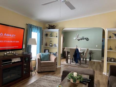 8 Pinecone Drive Alfred ME 04002