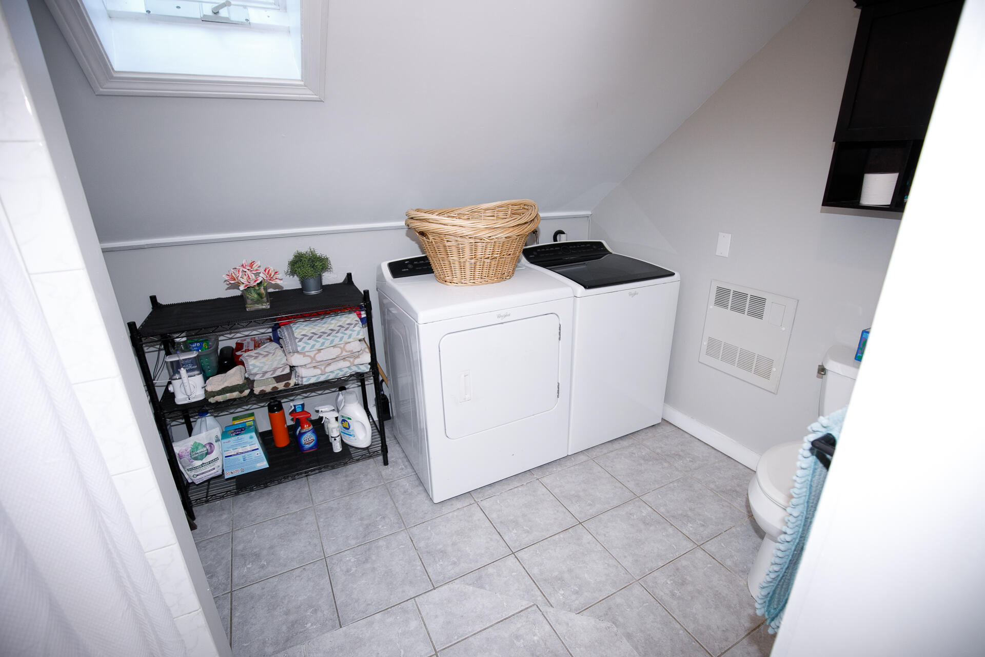 11 Old Western Avenue Winthrop ME 04364