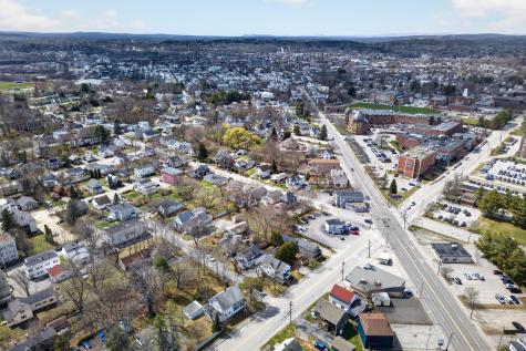 5 Newman Street Lewiston ME 04240