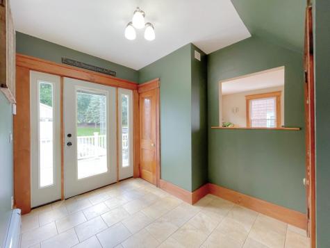 23 Tampa Street Lewiston ME 04240