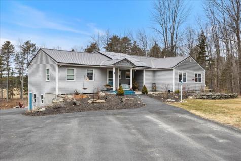 57 Farmview Lane Freeport ME 04032