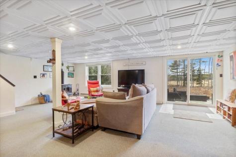 57 Farmview Lane Freeport ME 04032