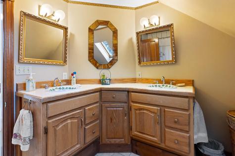 23 Maplerock Lane West Gardiner ME 04345