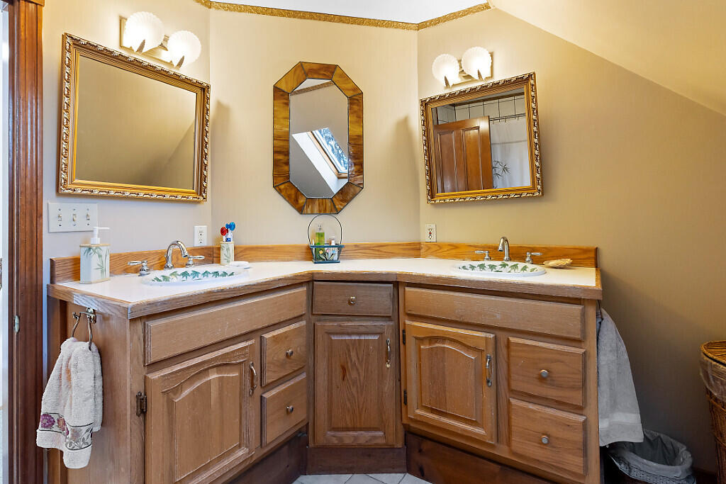 23 Maplerock Lane West Gardiner ME 04345