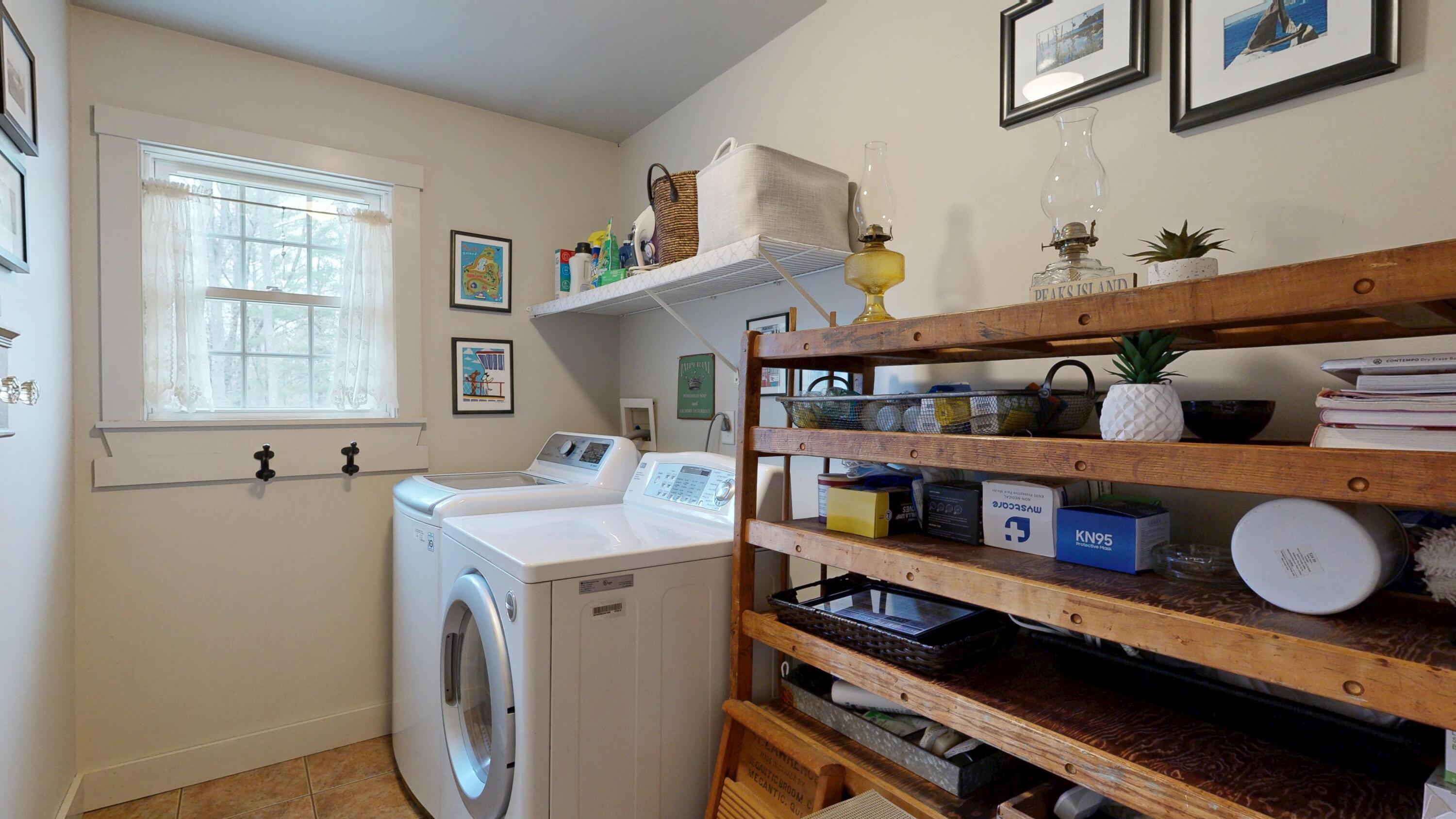 389 Pleasant Street Mechanic Falls ME 04256