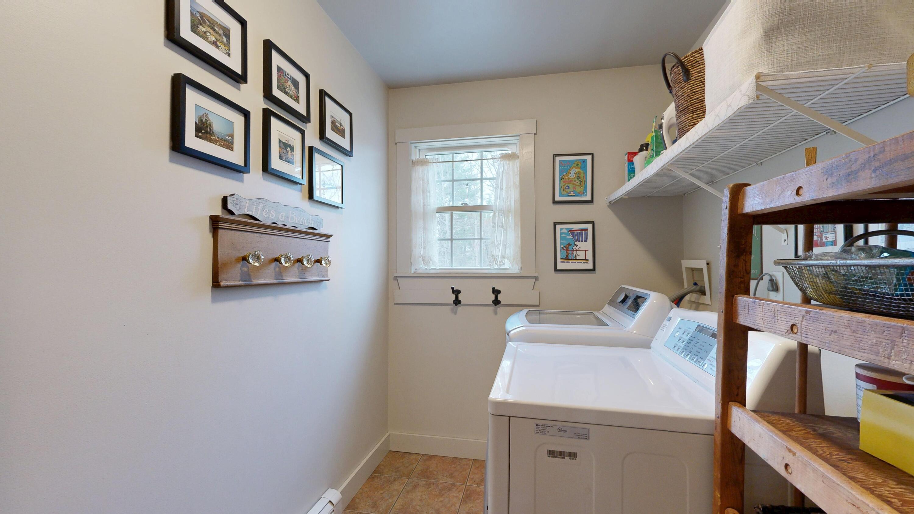 389 Pleasant Street Mechanic Falls ME 04256