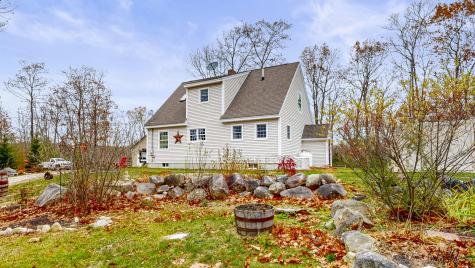 389 Pleasant Street Mechanic Falls ME 04256