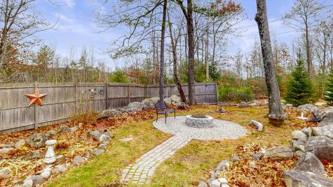 389 Pleasant Street Mechanic Falls ME 04256